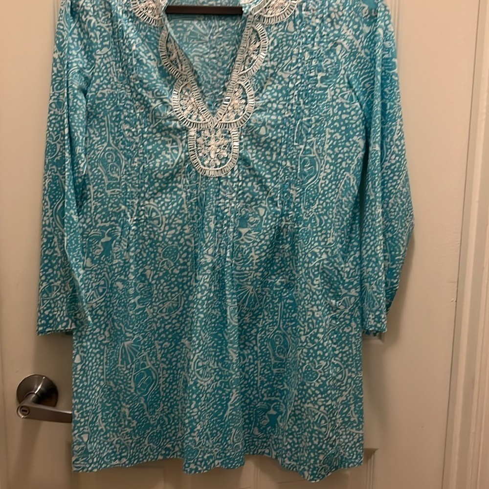 Lilly Pulitzer Sarasota beaded tunic. Shorely blue ice cake. EUC! Size small. - Picture 3 of 14